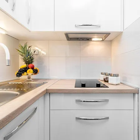 Lägenhet Fancy Dream - Comfort One Bedroom With Balcony And Sea View 1 *