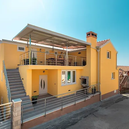 Lägenhet Fancy Dream - Comfort One Bedroom With Balcony And Sea View 1 *